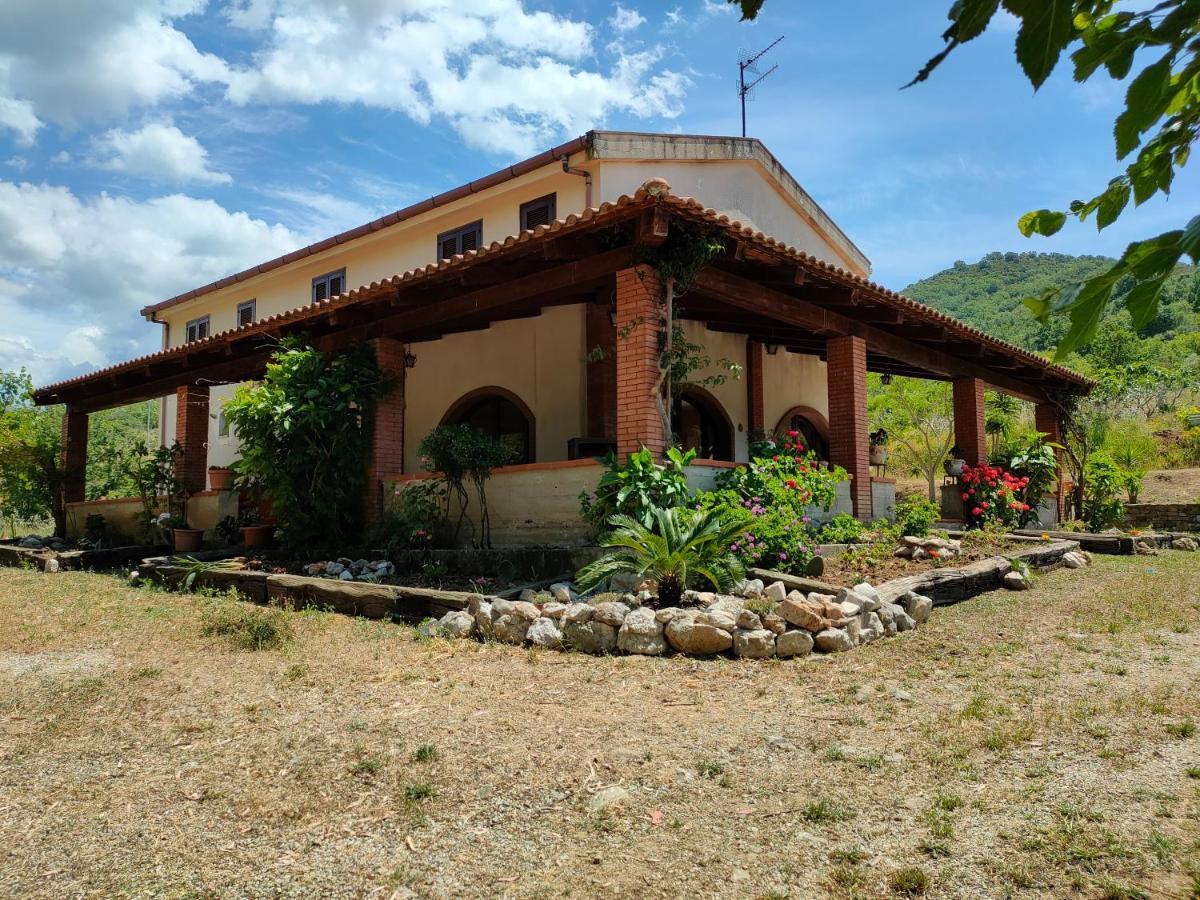 Azienda Agrituristica Verdevalle Cicerale エクステリア 写真